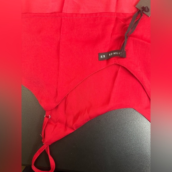 Cotton On cami red tank w/ adjustable straps sz M NWT - Picture 5 of 5